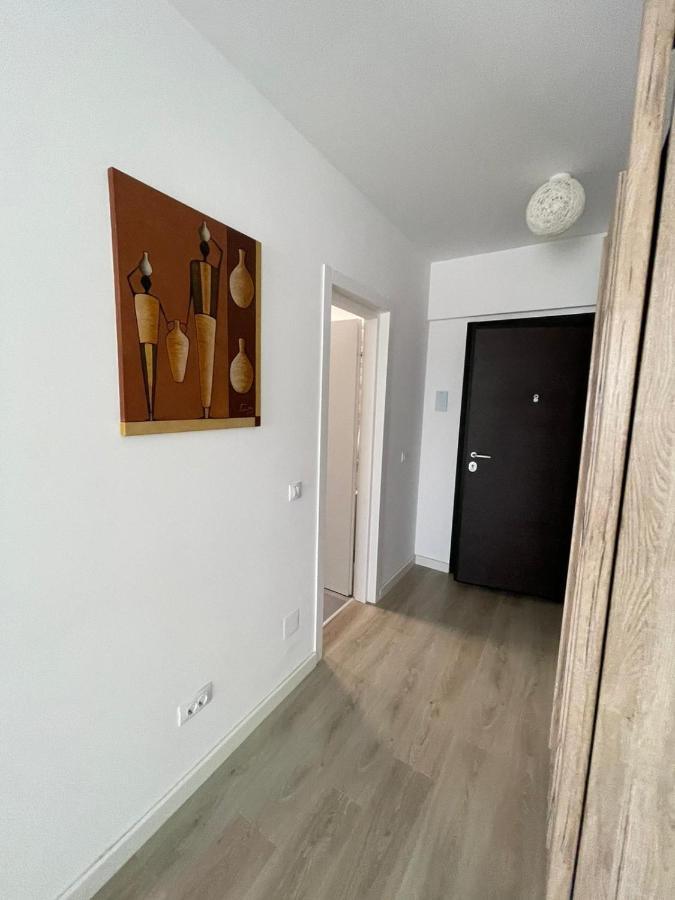 Lara 65 - Cozy & Modern Apartment @ Conest Iasi Eksteriør bilde